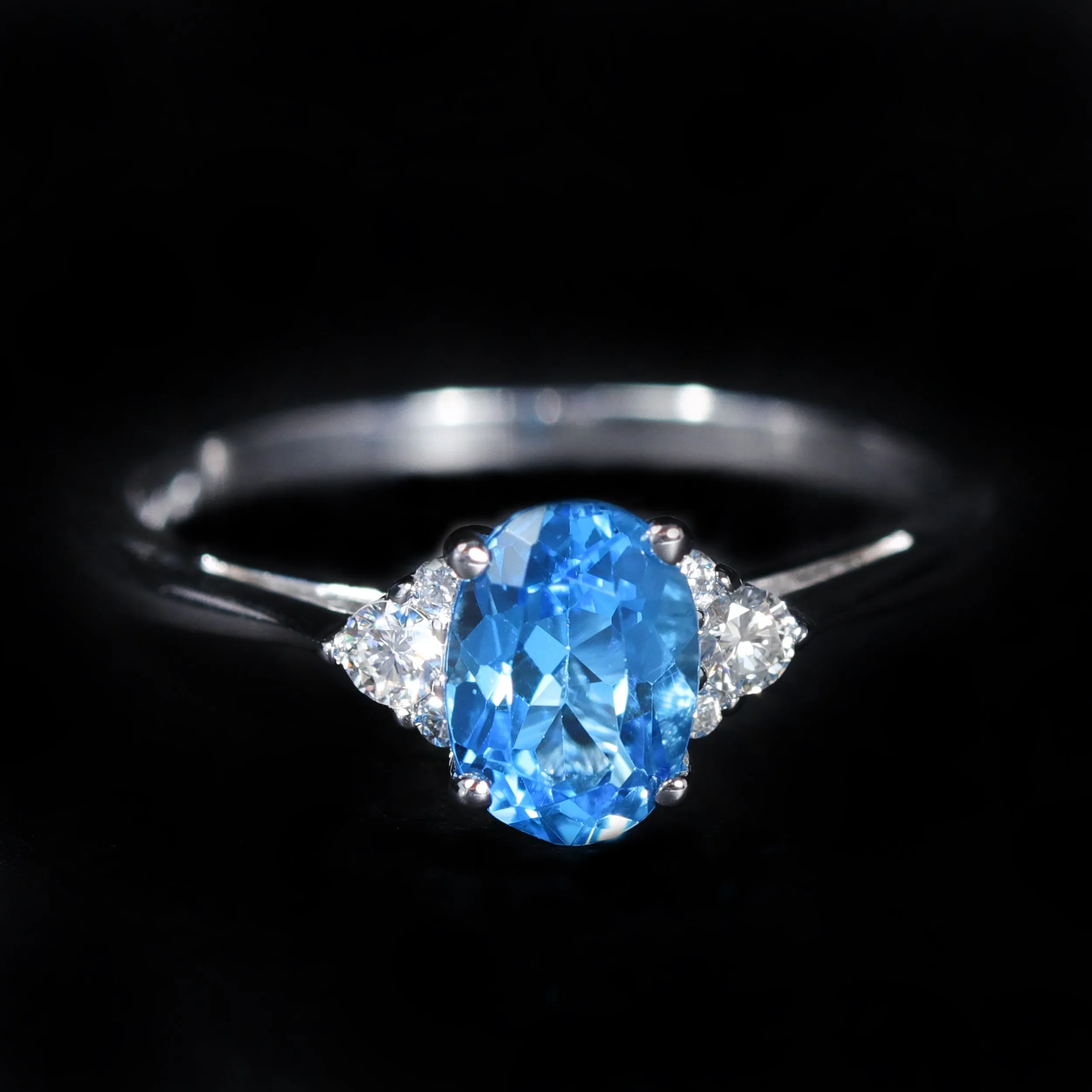 14K White Gold 1.00 Carat Blue Topaz and Diamond Ring