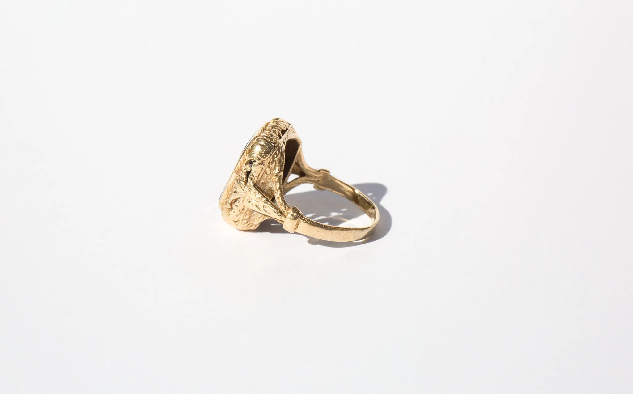 Bysshe Ring
