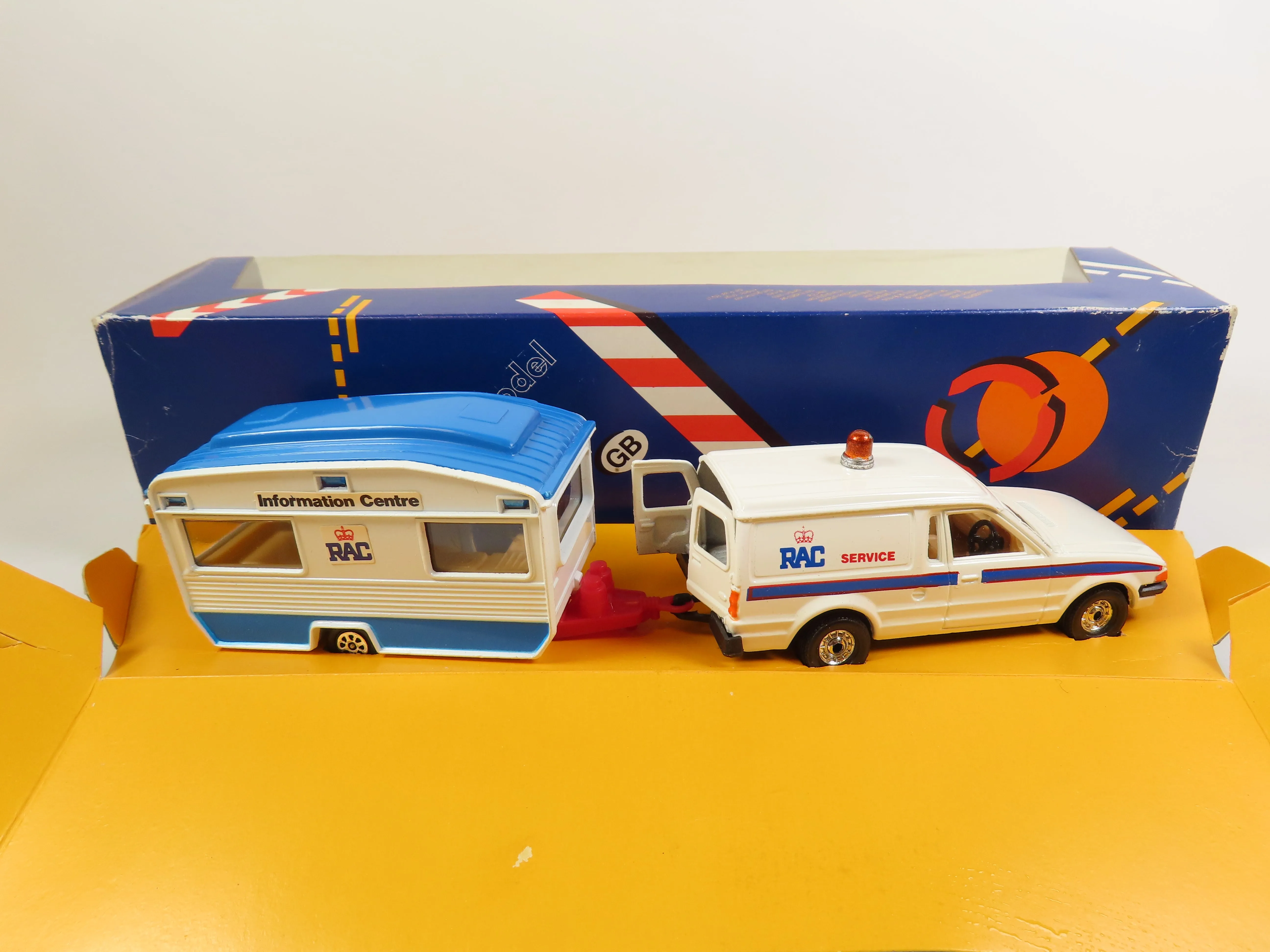 Corgi C13 RAC Van and Caravan Set, 1/36, 99.9% Mint/Boxed!