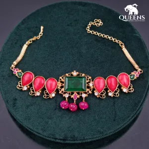 DHIRAVIKA CHOKER