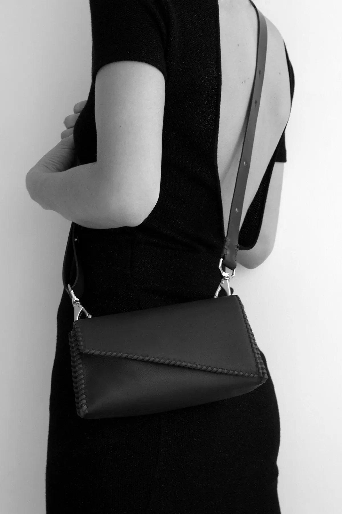 E2 - Belt Bag in Palisander