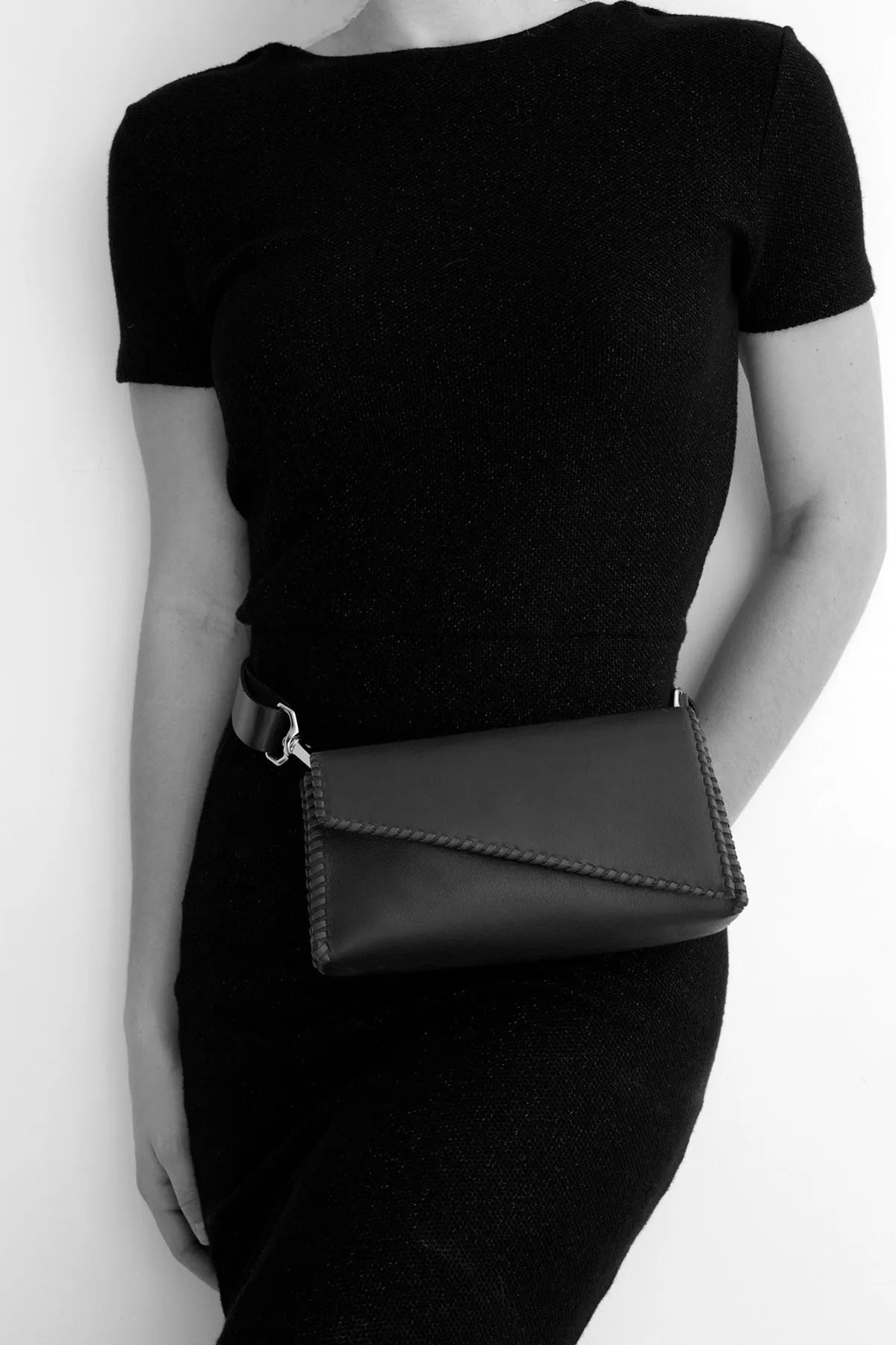 E2 - Belt Bag in Palisander