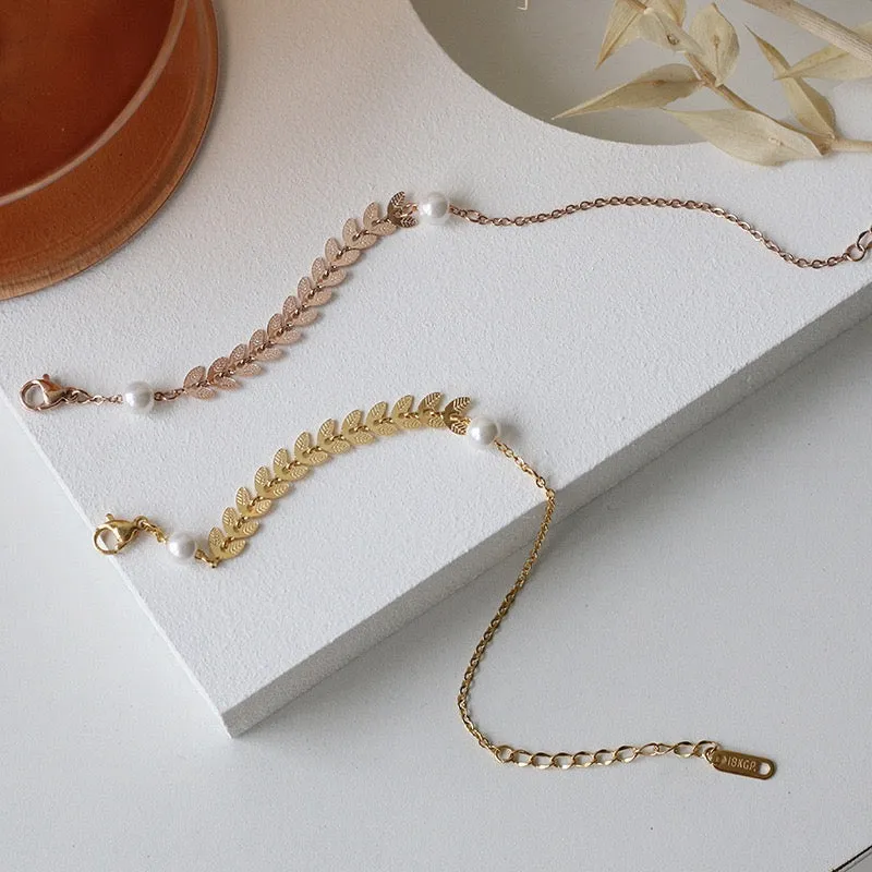 Laurel Goddess Pearl Bracelet
