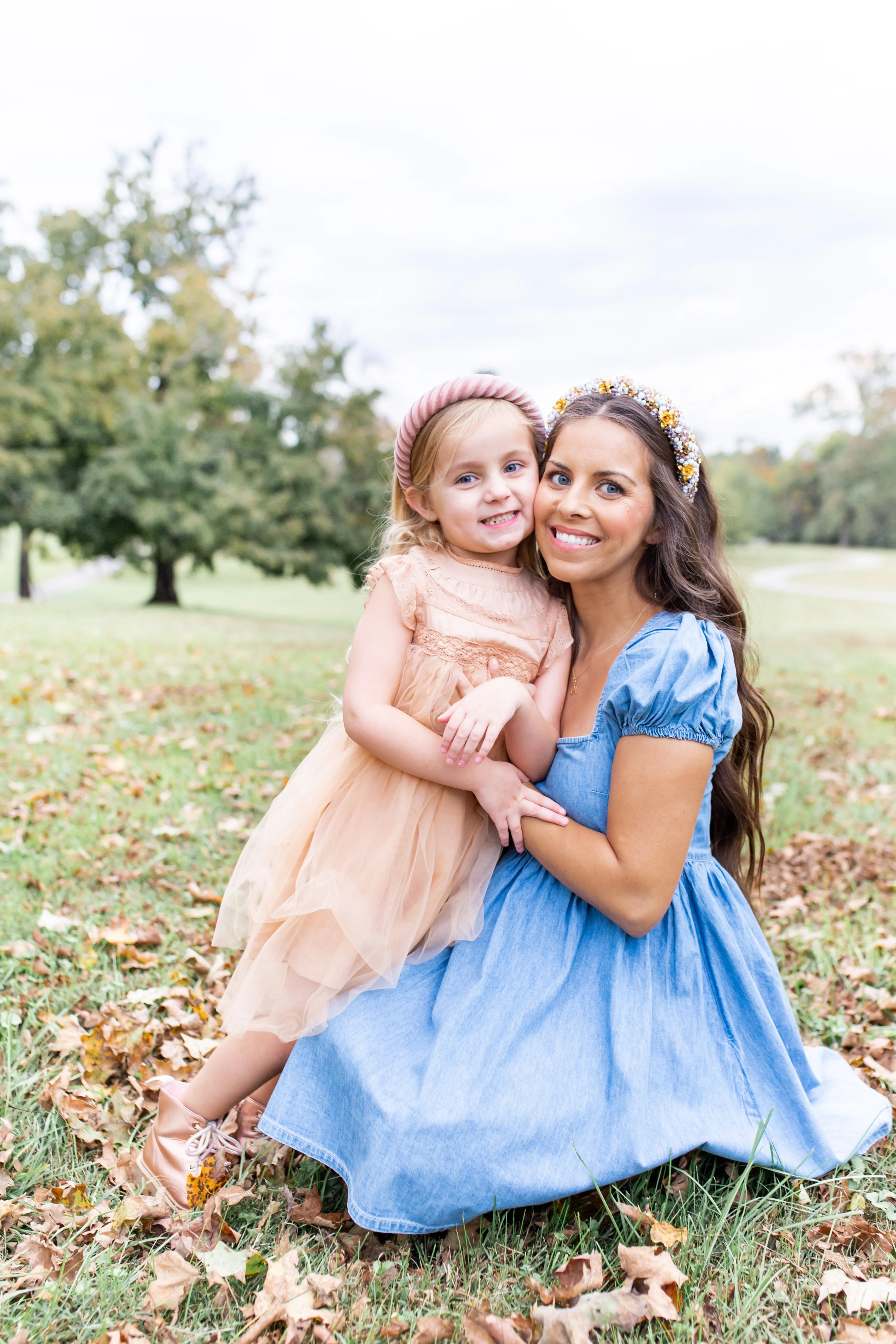 Mary’s Garden™ Gold Rose Headband