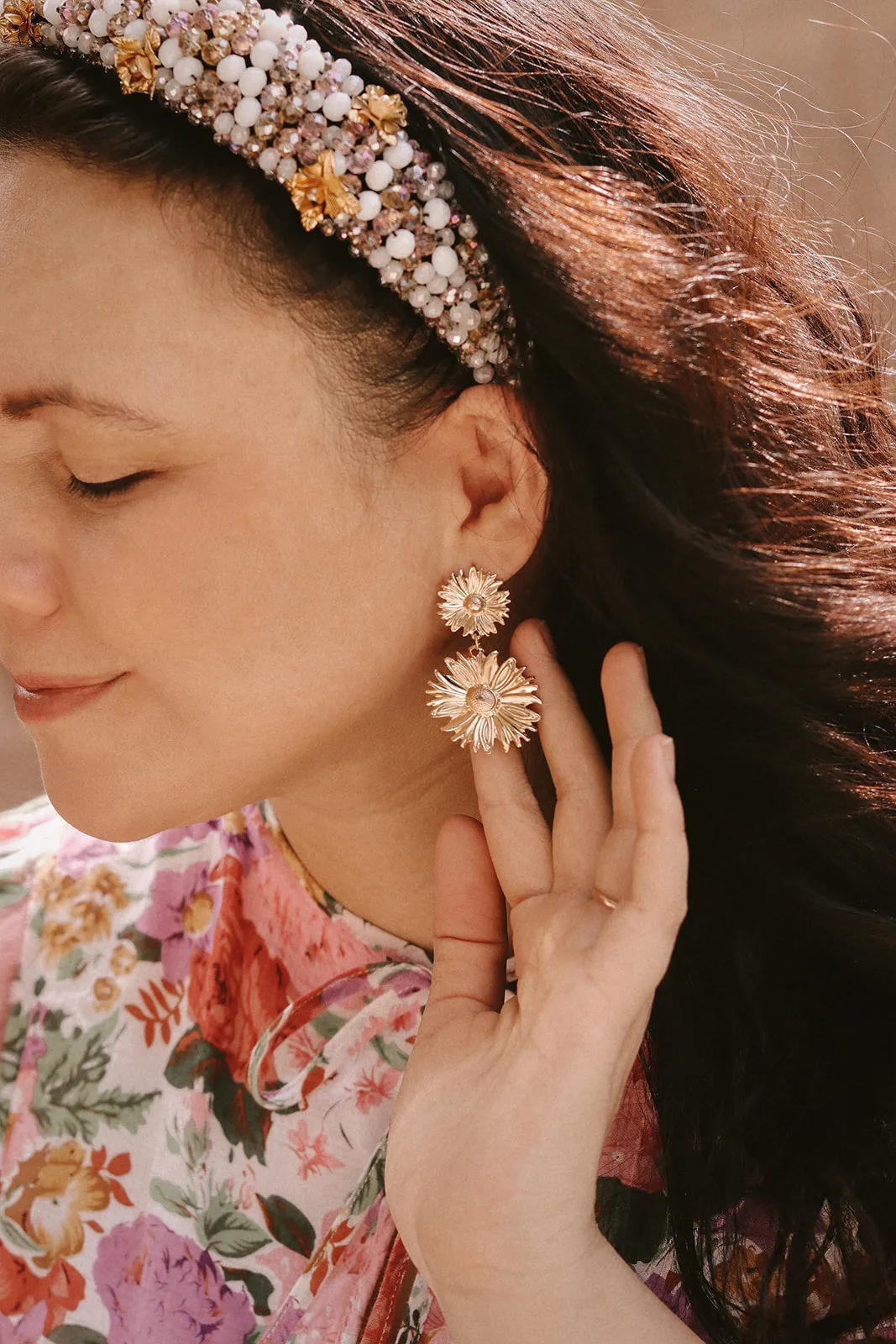 Mary’s Garden™ Gold Rose Headband