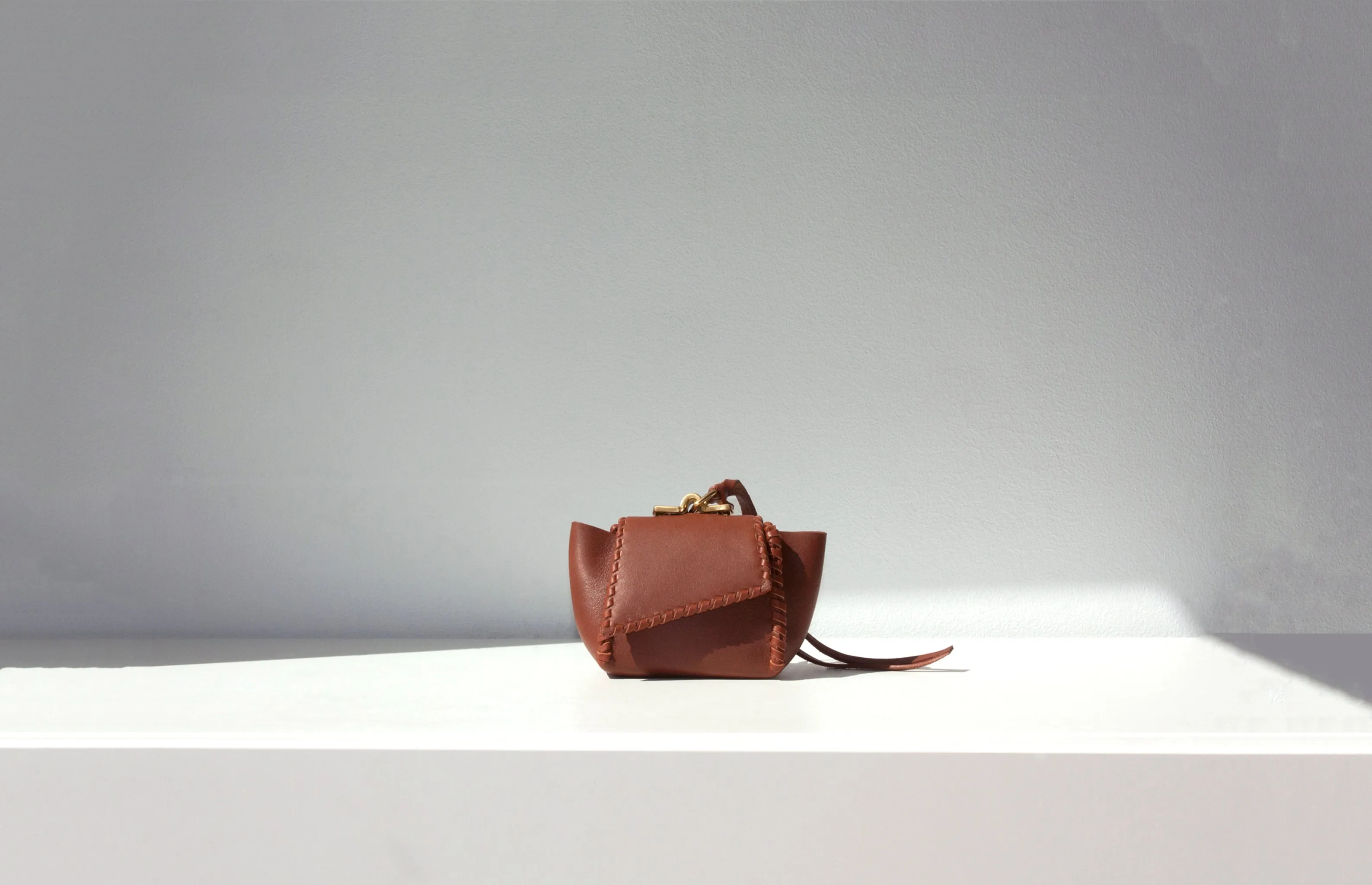MICRO NELEPHANT in Libano Tan