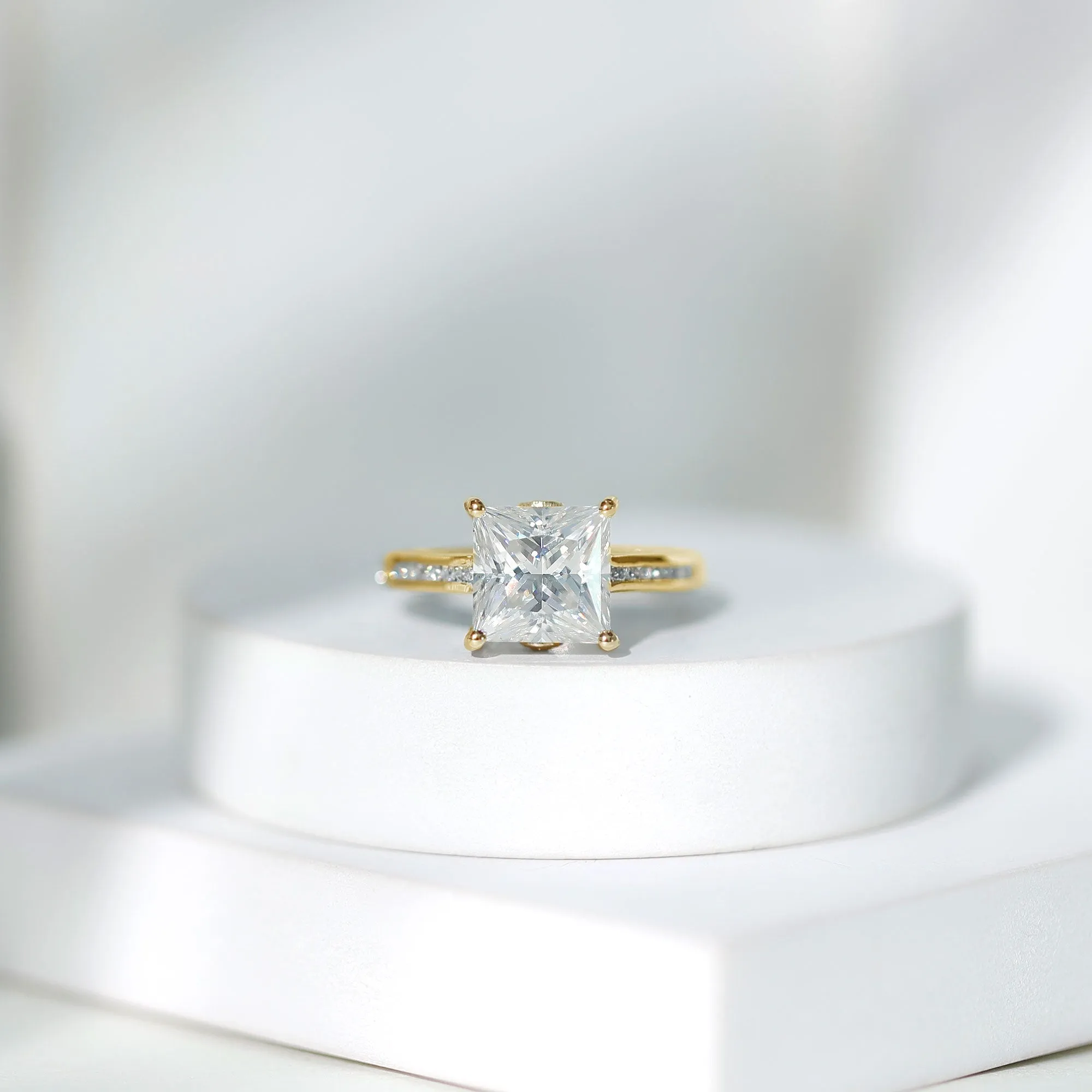 Moissanite Solitaire Princess Cut Engagement Ring with Side Stones