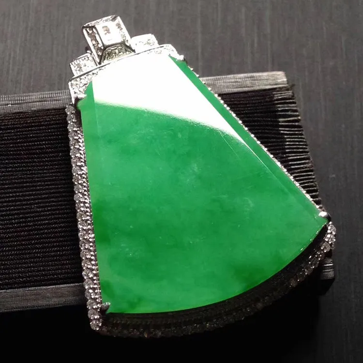 Natural Jade Pendant Jadeite Gold Pendant PT341
