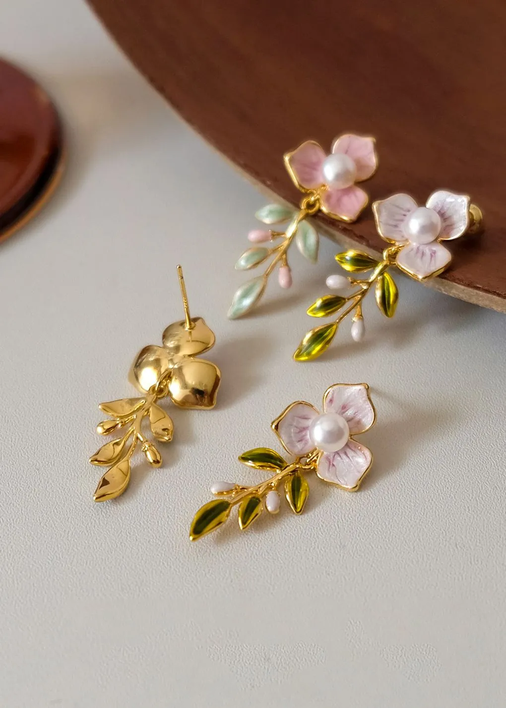 Natural Pearl Flower Leaf Drop Earrings