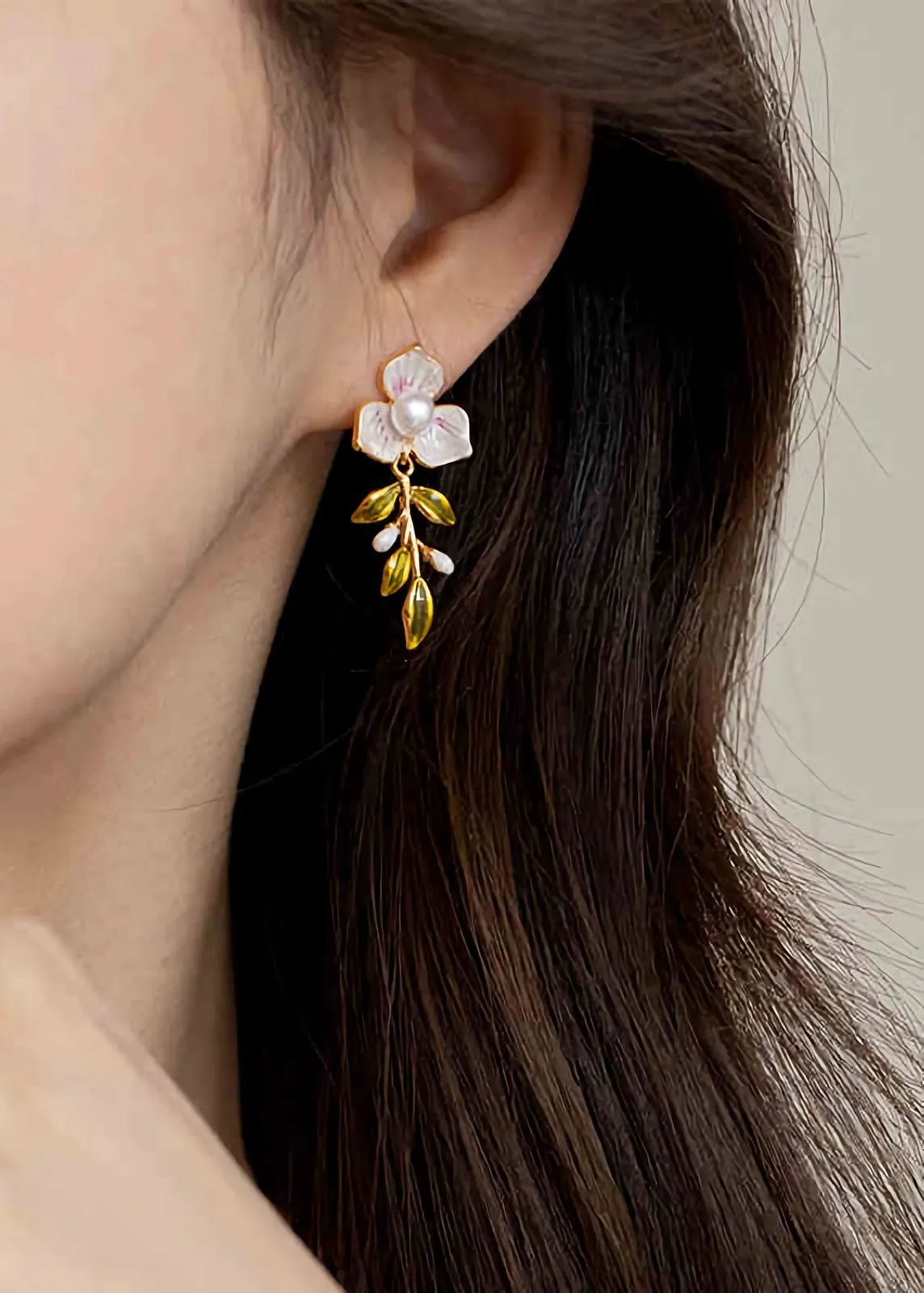 Natural Pearl Flower Leaf Drop Earrings