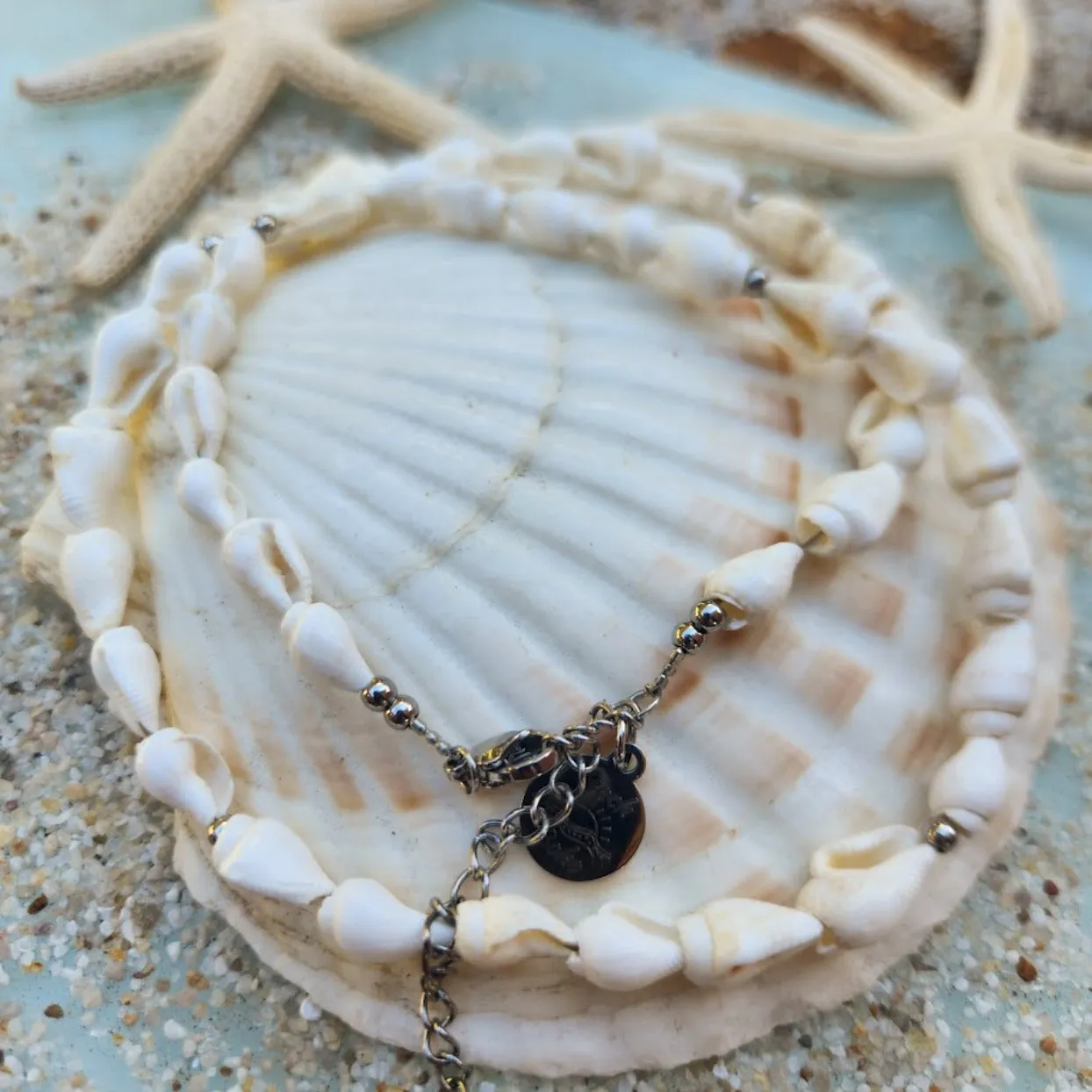 NATURAL WHITE SHELL SET UNISEX - NECKLACE & BRACELET SET OF TWO