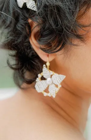 tiny acrylic pearls hoop earrings ALIX- 25004