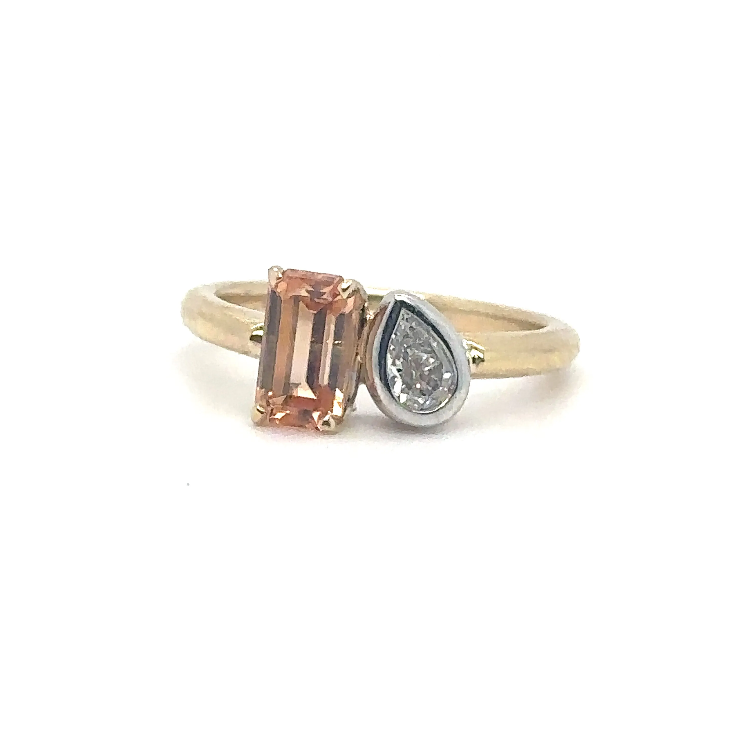 Toi et Moi Garnet & Diamond Yellow Gold Engagement Ring