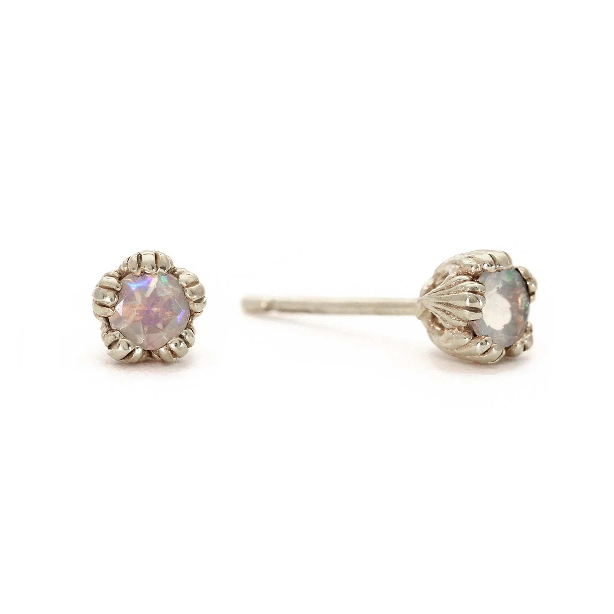 Villa Stud Earrings