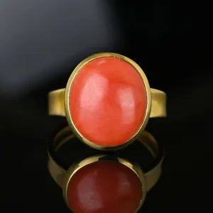 Vintage 18K Gold Mediterranean Coral Ring